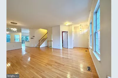 114 Longpoint Way, Gaithersburg, MD 20878 - Photo 4