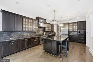 4702 W West Virginia Ave, Bethesda, MD 20814 - Photo 2