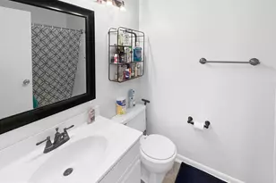 13247 Meander Cove Dr, Germantown, MD 20874 - Photo 16