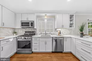 1704 Bartholomew Ct, Silver Spring, MD 20910 - Photo 12