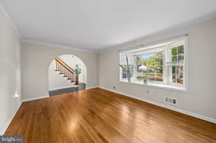 28720 Greenberry Dr, Gaithersburg, MD 20882 - Photo 6