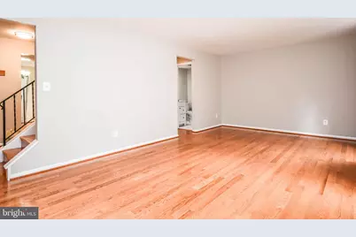 10036 Maple Leaf, Gaithersburg, MD 20886 - Photo 4