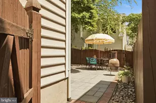 19907 Waxmyrtle Way, Gaithersburg, MD 20886 - Photo 18