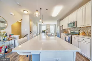 18318 Woodhouse Ln, Germantown, MD 20874 - Photo 10