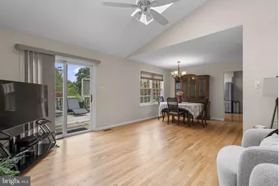 10717 Hunters Chase Lane, Damascus, MD 20872 - Photo 14