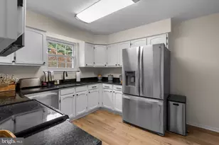 10717 Hunters Chase Ln, Damascus, MD 20872 - Photo 20
