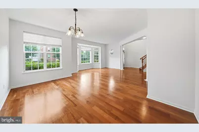 13814 Crownsgate Way, Germantown, MD 20874 - Photo 8