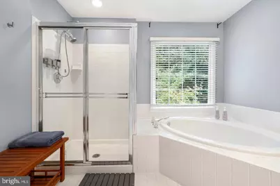 11405 Cedar Ridge Drive, Potomac, MD 20854 - Photo 24