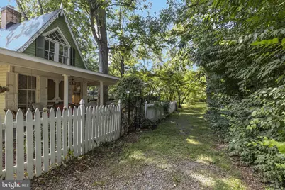 403 6th Avenue, Washington Grove, MD 20880 - Photo 36