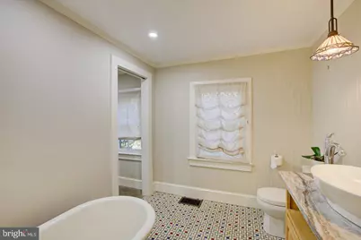 403 6th Avenue, Washington Grove, MD 20880 - Photo 24