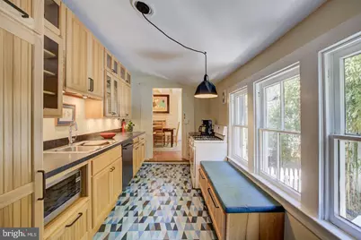 403 6th Avenue, Washington Grove, MD 20880 - Photo 16