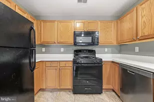 13107 Millhaven Pl, Germantown, MD 20874 - Photo 18
