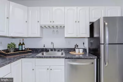 4977 Battery Lane #1-1010, Bethesda, MD 20814 - Photo 10