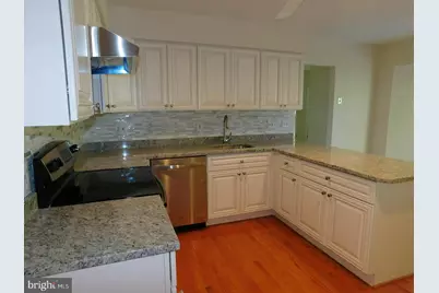 1725 Glastonberry Road, Rockville, MD 20854 - Photo 6