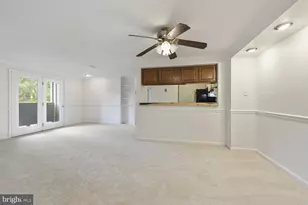 18700 Caledonia Ct, Germantown, MD 20874 - Photo 2