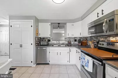 7402 Tarfside Lane, Gaithersburg, MD 20879 - Photo 6