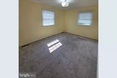 19001 Bloomfield Road, Olney, MD 20832 - Photo 12