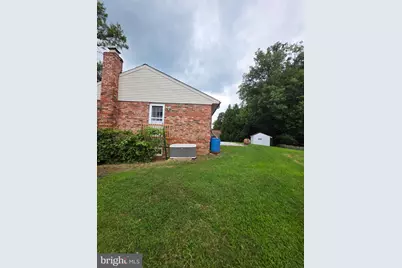 19001 Bloomfield Road, Olney, MD 20832 - Photo 32