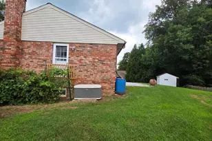 19001 Bloomfield Rd, Olney, MD 20832 - Photo 32