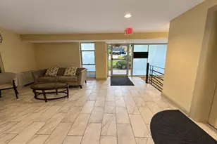 10300 Westlake Dr, Bethesda, MD 20817 - Photo 4