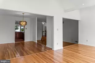 11820 Enid Dr, Potomac, MD 20854 - Photo 14