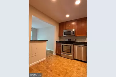11301 Commonwealth Drive #104, Rockville, MD 20852 - Photo 6