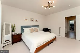 14301 Summit View Ln, Rockville, MD 20850 - Photo 30