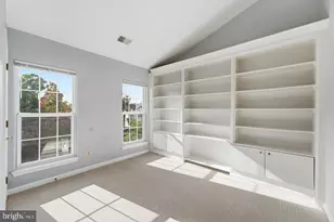 16 Graceland St, Gaithersburg, MD 20878 - Photo 32