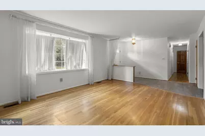 17604 Prince Edward Drive, Olney, MD 20832 - Photo 6