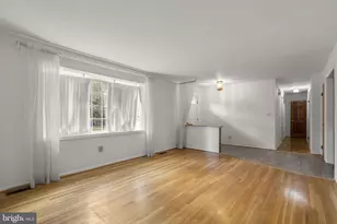 17604 Prince Edward Dr, Olney, MD 20832 - Photo 6