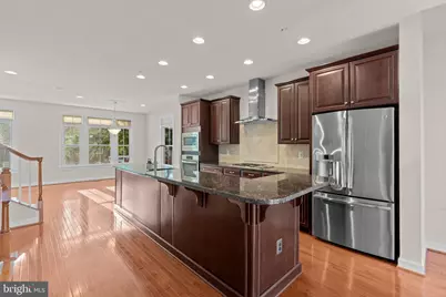 419 Parkview Avenue, Gaithersburg, MD 20866 - Photo 4