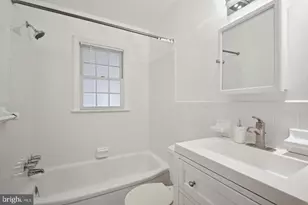 11807 College View Dr, Silver Spring, MD 20902 - Photo 16