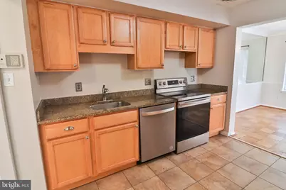 11415 Commonwealth Drive #T-3, North Bethesda, MD 20852 - Photo 6