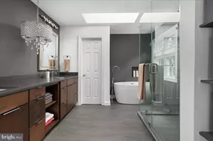 5206 Ridgefield Rd, Bethesda, MD 20816 - Photo 24