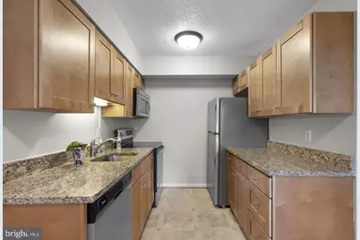 7401 Westlake Terrace #405, Bethesda, MD 20817 - Photo 16