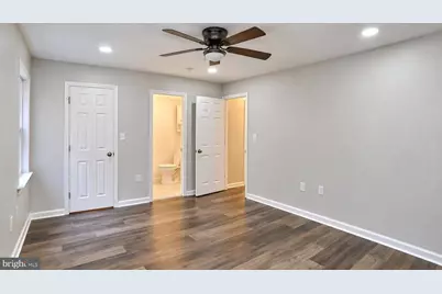 882 College Parkway #101, Rockville, MD 20850 - Photo 12
