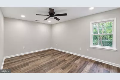 882 College Parkway #101, Rockville, MD 20850 - Photo 14