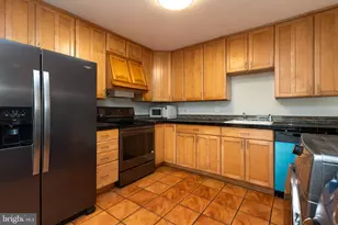 912 N Stonestreet Ave, Rockville, MD 20850 - Photo 18