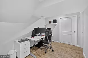 5005 Elsmere Pl, Bethesda, MD 20814 - Photo 24