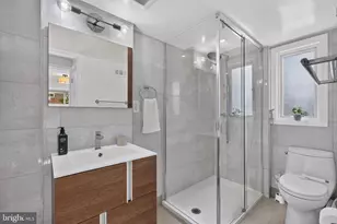 5005 Elsmere Pl, Bethesda, MD 20814 - Photo 22