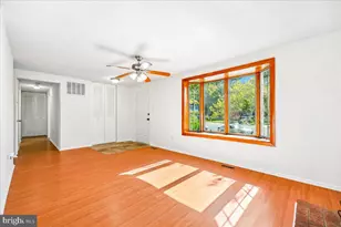 18308 Powhatan Ct, Gaithersburg, MD 20877 - Photo 10