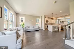 15948 Chieftain Ave, Rockville, MD 20855 - Photo 6