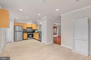 8107 Hallmark Pl E, Gaithersburg, MD 20879 - Photo 10