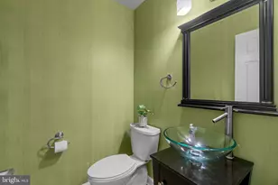 8107 Hallmark Pl E, Gaithersburg, MD 20879 - Photo 14