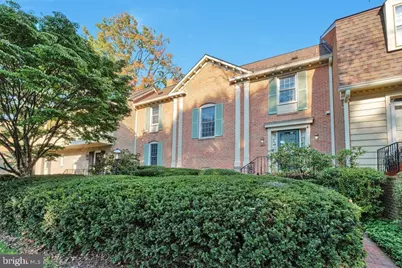 10917 Wickshire Way W #H-2, Rockville, MD 20852 - Photo 1