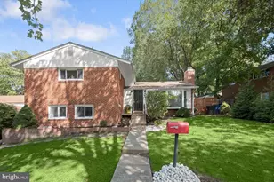 5007 Elsmere Pl, Bethesda, MD 20814 - Photo 1