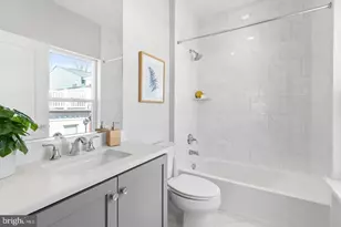 10302 Grosvenor Pl, Rockville, MD 20852 - Photo 26