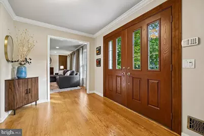 9007 Shad Lane, Potomac, MD 20854 - Photo 4