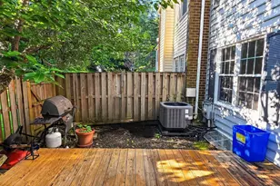 9208 Weathervane Pl, Montgomery Village, MD 20886 - Photo 18