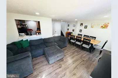 13329 Demetrias Way, Germantown, MD 20874 - Photo 2